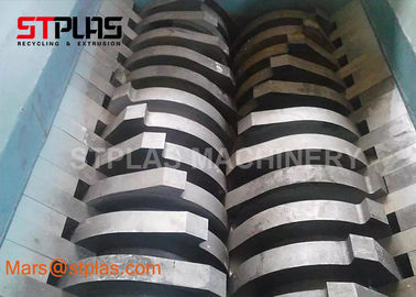 Trituradora de la poder de aluminio del eje/tipo dobles trituradora 22~90KW de la basura de la lata
