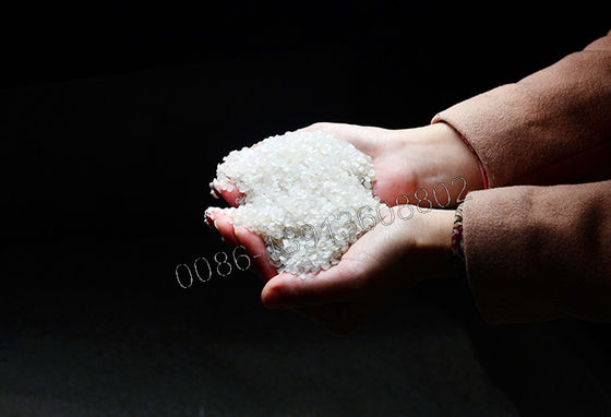 200-1000 kg/h Máquina de pellets de reciclaje de plástico 380V para el desperdicio de películas/bolsas de tejido